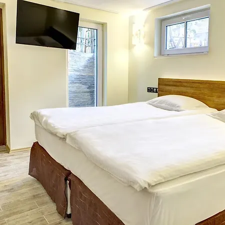 ホテル ダッチェス