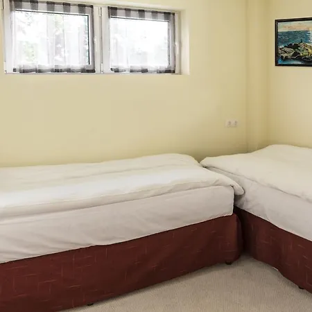 ダッチェス ヴァルナ