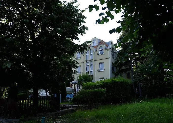 ダッチェス 3* ヴァルナ